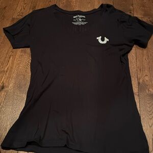 Women’s True Religion T shirt